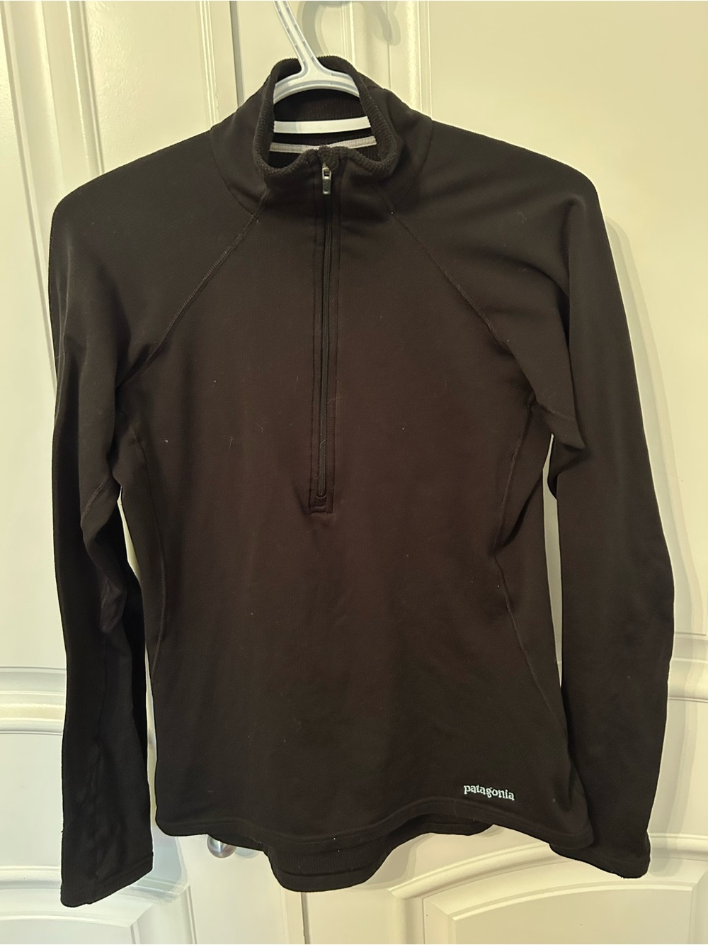 Patagonia Black Capilene Midweight 1/4 Zip Pullover - Medium